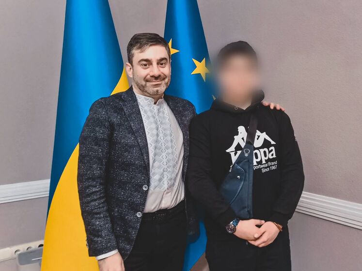В Украину вернули подростка, который почти восемь месяцев жил в приемной семье в РФ – омбудсмен