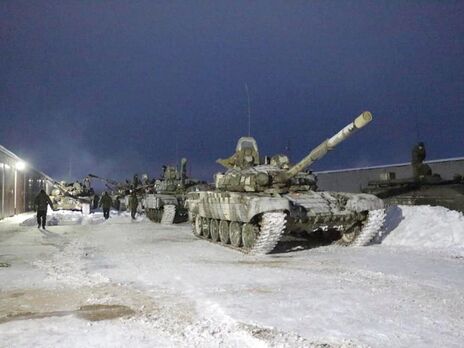 Росія перекидає танки в Білорусі ближче до кордону з Україною – ЗМІ