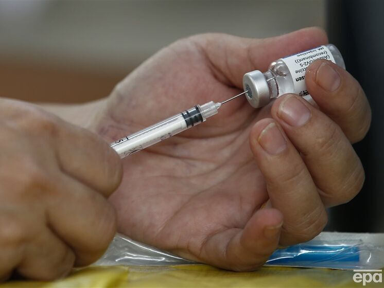 Украина получила еще 100 тыс. доз вакцины против COVID-19 – Минздрав