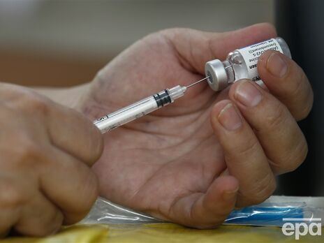 В Україну надійшло ще 100 тис. доз вакцини проти COVID-19 – МОЗ