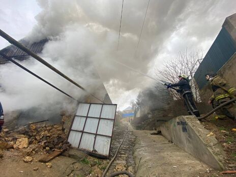 Окупанти вранці обстріляли Херсон, загинуло двоє людей – Офіс генпрокурора