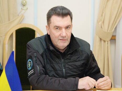 Данілов: Що хочу зробити після перемоги? У мене дев'ятеро онуків, я зібрав би їх у себе вдома. Мені не вистачає живого спілкування з онуками