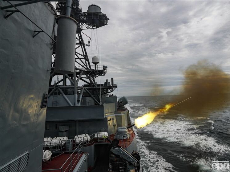 Росіяни вивели у Чорне море 11 кораблів. Ракетний залп може сягати 20 одиниць – ОК "Південь"