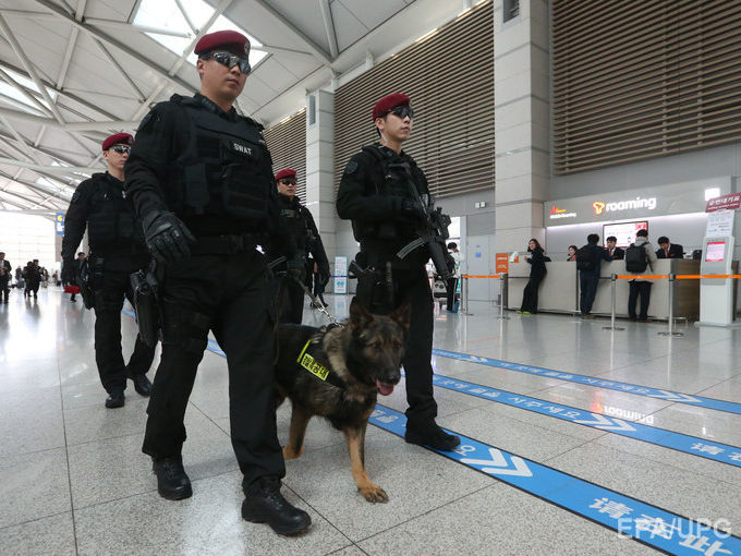 МИД РФ: В аэропорту Сеула задержаны 24 российских гражданина