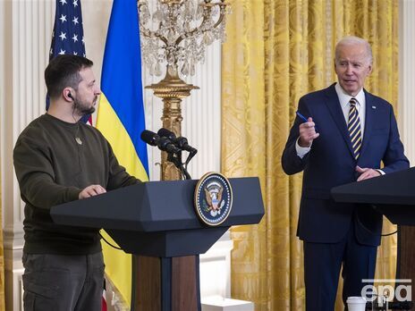 Зеленский на встрече с Байденом просил передать Украине дальнобойные ракеты ATACMS, однако получил отказ – СМИ