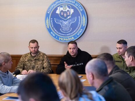 Єрмак зустрівся з колишніми військовополоненими