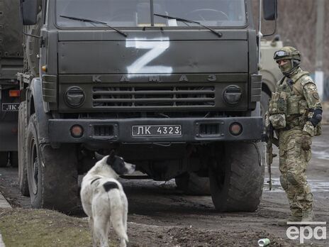 Українські й російські війська ведуть бої за трасу, якою РФ здійснює постачання для своїх військових – британська розвідка