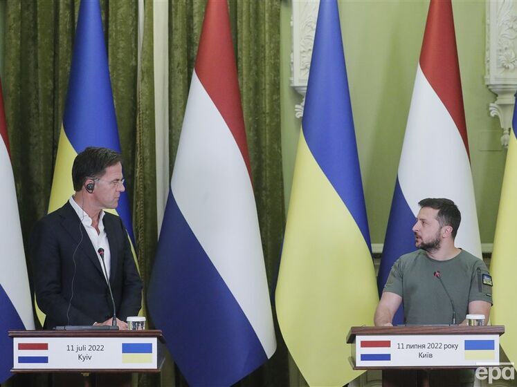 Зеленский обсудил с премьером Нидерландов ситуацию на фронте и оборонные потребности Украины