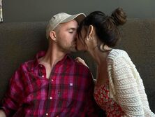 "Надя беременна?", "У вас будет ребенок". В сети обсуждают заявление нового бойфренда Дорофеевой