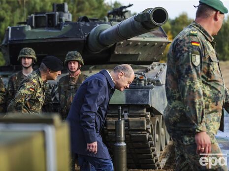 Данілов: Якщо Шольц хоче, щоб німці воювали з росіянами під Берліном на німецьких танках – нехай продовжує свої ігри