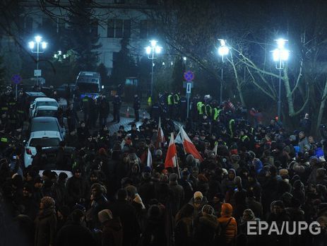 В Польше вспыхнули масштабные протесты после принятия бюджета страны на 2017 год