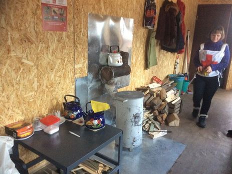 Красный Крест открыл в Станице Луганской пункт обогрева