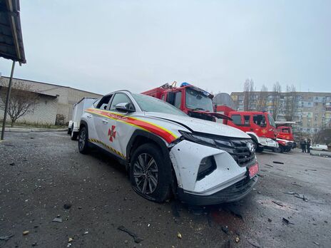 Окупанти обстріляли другу пожежну частину в Херсоні за два дні. Є загиблі й поранені – Офіс президента