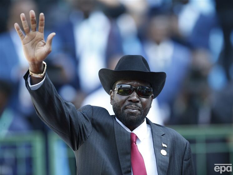 У Південному Судані затримали шістьох журналістів через відео, де президент країни обмочився на офіційному заході