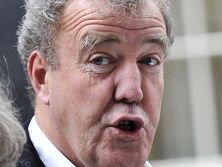 "Наш первый". Кларксон завел себе поросенка. Фото