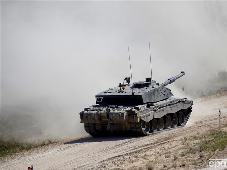 Великобритания подтвердила информацию о намерении предоставить танки Украине