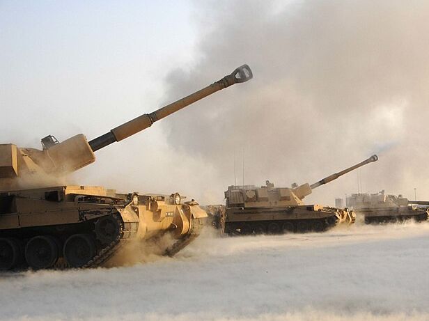 Великобританія, окрім 14 танків, передасть Україні 30 гаубиць – уряд
