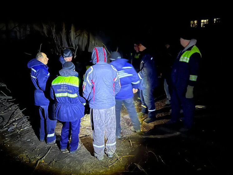 В результате ночного удара по Запорожью пострадали три человека, в том числе двое детей