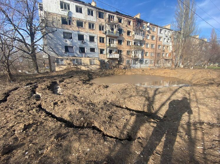 В Херсонской области за сутки под обстрелом погиб один человек, российские снаряды попали в здание интерната и больницу – ОВА