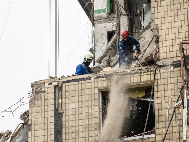 Число жертв ракетного удара по жилому дому в Днепре увеличилось до 44 – мэр
