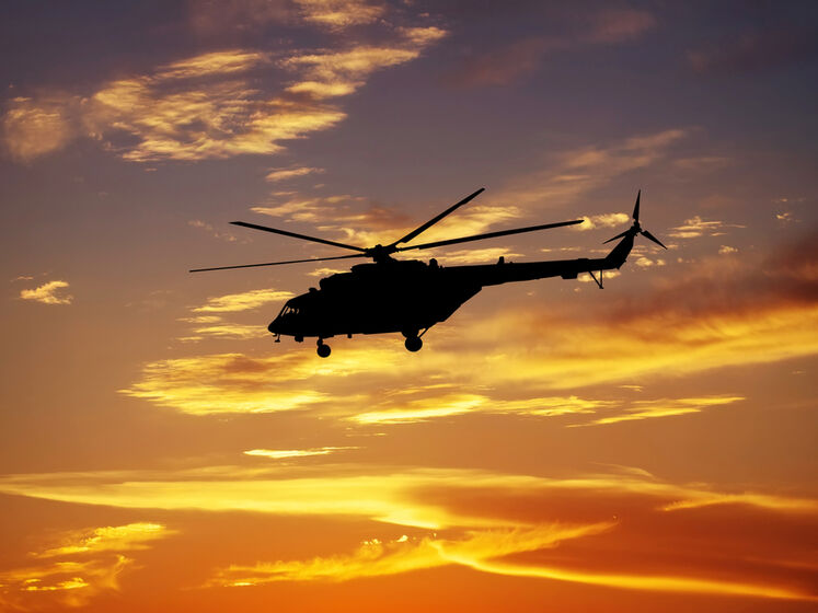 В Броварах упал вертолет, возник пожар – полиция