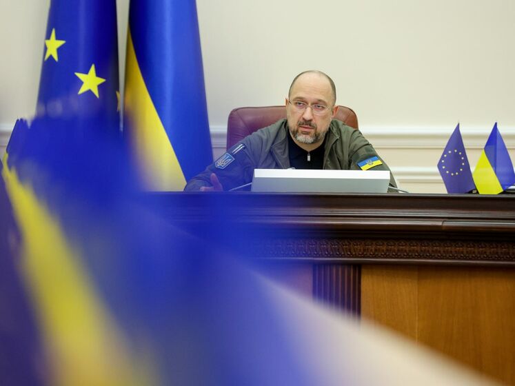 Кабмин Украины поручил создать рабочую спецгруппу по расследованию авиакатастрофы в Броварах