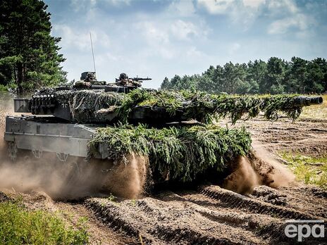 Шольц готовий дати Україні танки, якщо США зроблять те саме – ЗМІ
