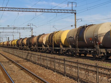 Российских военных тайно перебрасывают в Беларусь в железнодорожных цистернах – СМИ