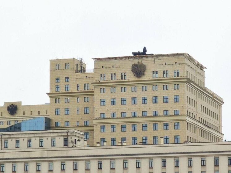На будівлях у центрі Москви й біля резиденції Путіна з'явилися системи ППО. У Повітряних силах ЗСУ прокоментували: 