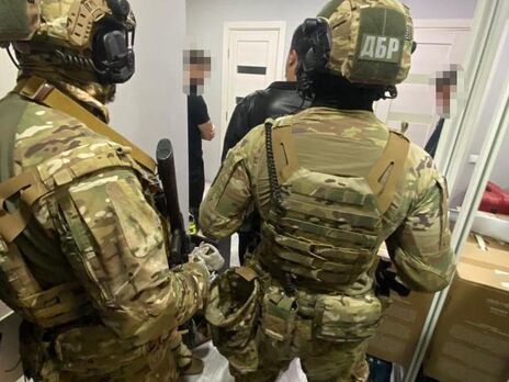 Завод, пять квартир и 60 машин. Арестовано имущество крымского бизнесмена, который работал на РФ