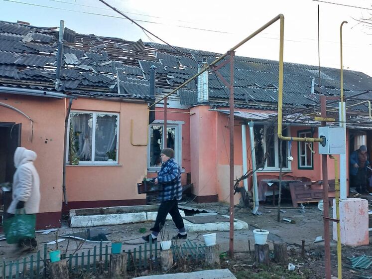 Окупанти з артилерії обстріляли житлові будинки та залізницю в Сумській області – ОВА