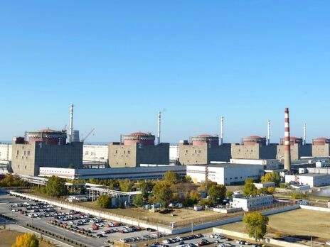 Оккупанты, вероятно, хотят завезти на ЗАЭС 150 ремонтников из Беларуси – 