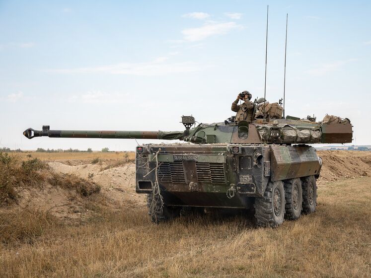 Франция доставит легкие танки AMX-10 RC в Украину в феврале – минобороны