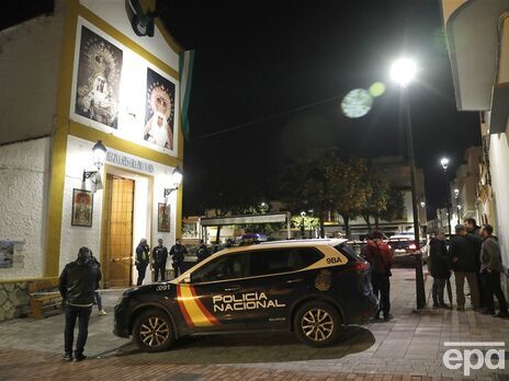 В Испании мужчина с мачете напал на две церкви, есть погибший и раненые. СМИ пишут о задержанном марокканце