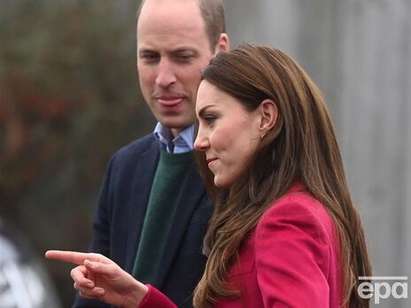 Принц Уильям пошутил над женой в присутствии посторонних. Ее реакция попала на видео