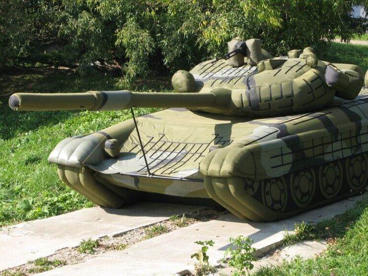 "Российская армия "сдулась". Оккупанты используют на запорожском направлении надувные танки – ВСУ