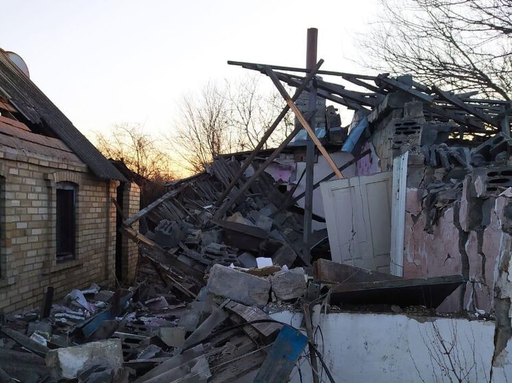 Обстрелы Донецкой области. Оккупанты повредили жилые дома, амбулаторию и школу, погибли три мирных жителя