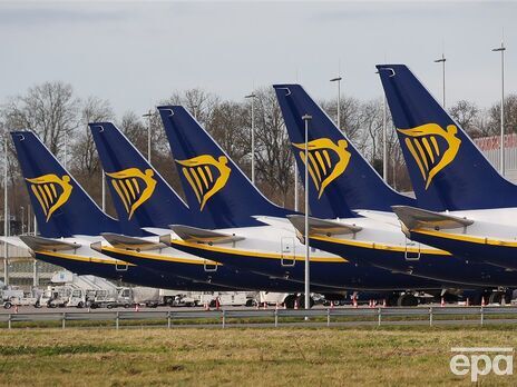У Ryanair заявили, що наймають українських пілотів і стюардес, щоб повернутися в Україну, 