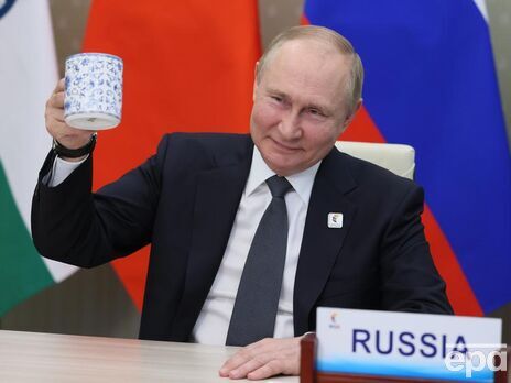 Путін обіймає посаду президента Росії з 2000 року з перервою