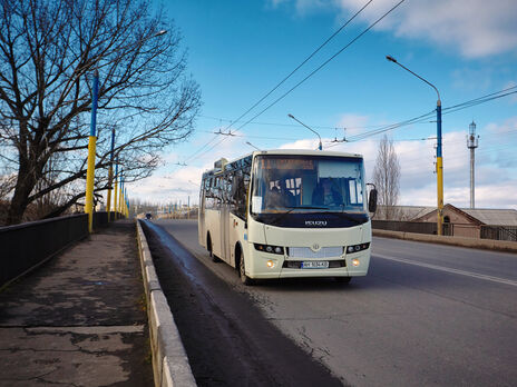 Кабмін України дозволив перевізникам скорочувати автобусні рейси, щоб їздити на прифронтові території