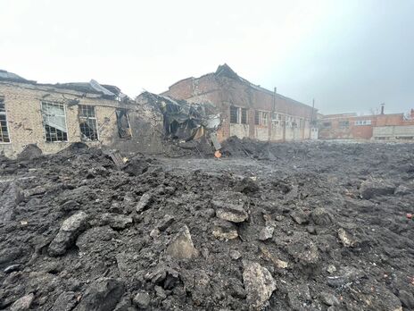 1 лютого в Донецькій області знову загинули мирні жителі й було зруйновано будинки
