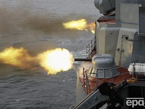 Росіяни проводять маневри в Чорному морі, які можуть бути підготовкою до ракетного удару – ОК 