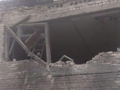 Из-за российской атаки частично разрушен второй этаж детсада, отметили в Херсонской ОВА