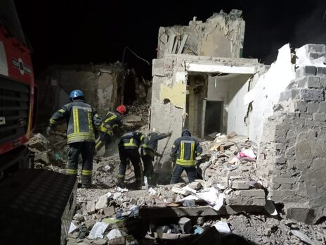 Вследствие ракетного удара по жилому дому в Краматорске погибло четыре человека