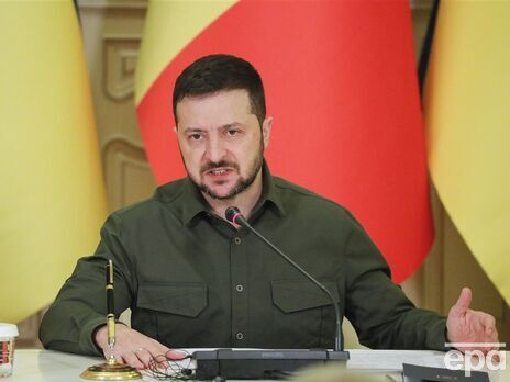 Зеленський – журналістам: Вам треба об'єднатися, зміцнити дух, нагадати тим, хто відпочиває всередині нашої держави, що ми на війні