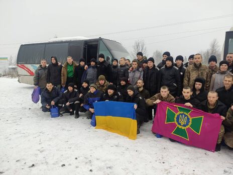 Під час чергового обміну полоненими в Україну повернулося 116 військових – Єрмак