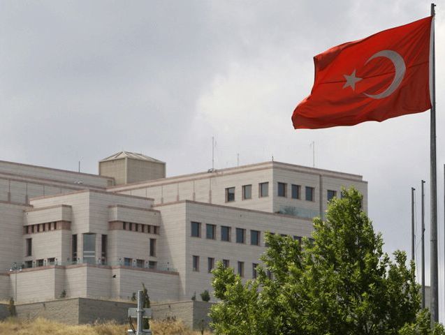 США остановили работу своей дипмиссии на территории Турции 