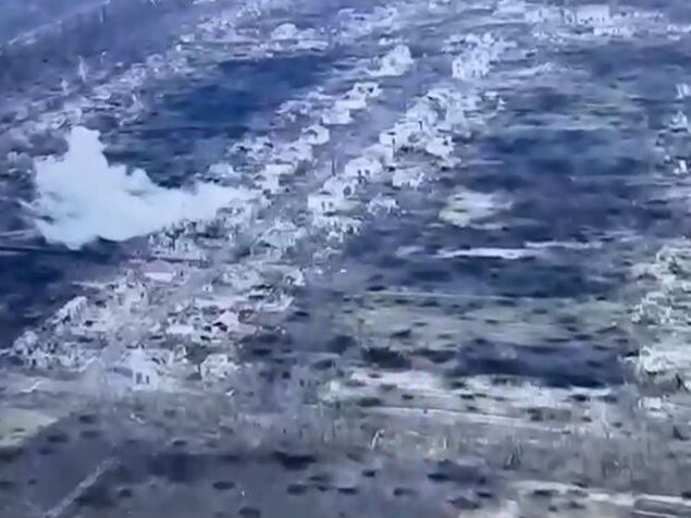 "Тільки випалена земля". Росіяни повністю знищили Новоселівське у Луганській області. Відео