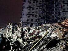 Два мощных землетрясения унесли жизни более 2 тыс. человек в Турции и Сирии. Фоторепортаж