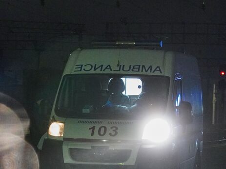 Росіяни обстріляли місто у Чернігівській області, є поранений, під завалами люди – ОК ЗСУ 